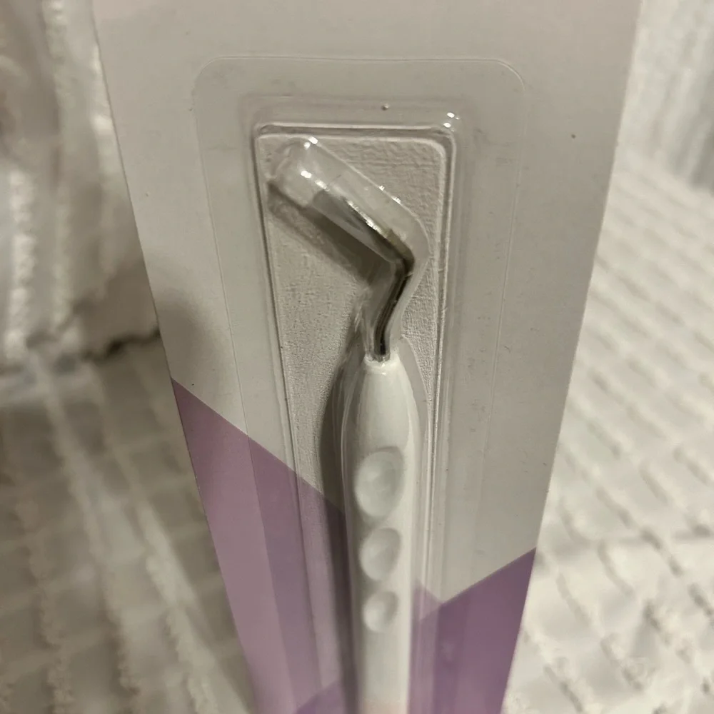 Weeding Tool with Ergonomic Handle‎